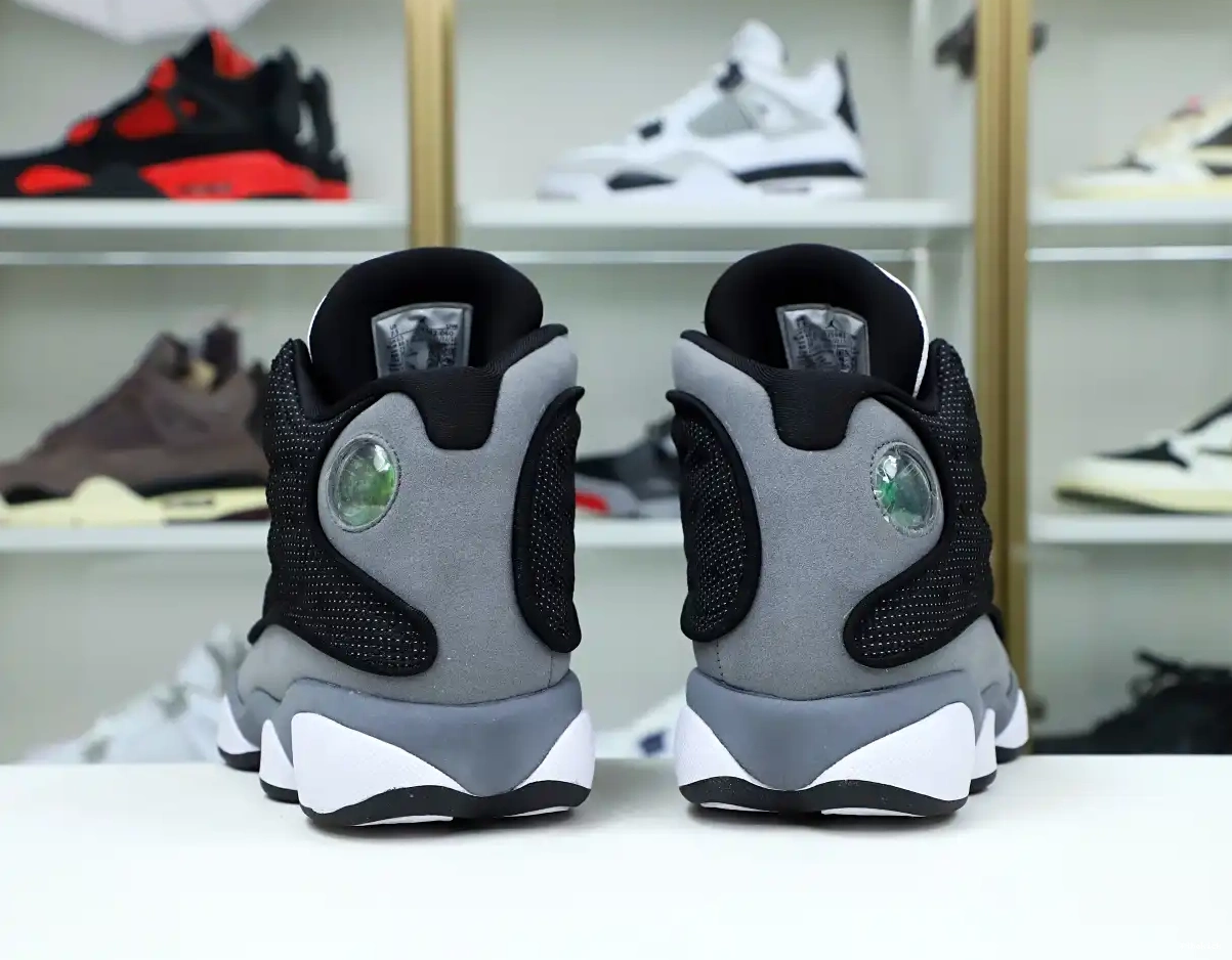 13 Jordan 